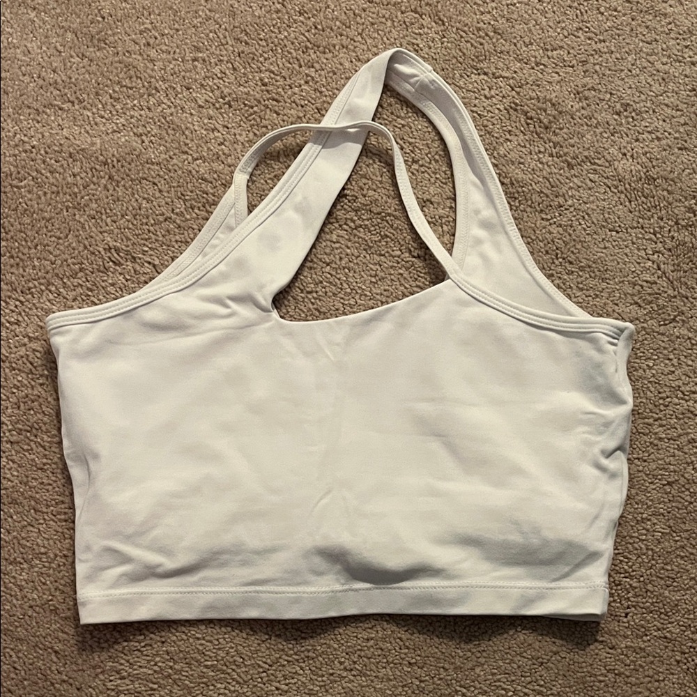 Kiragrace White Crossback Sports Bra